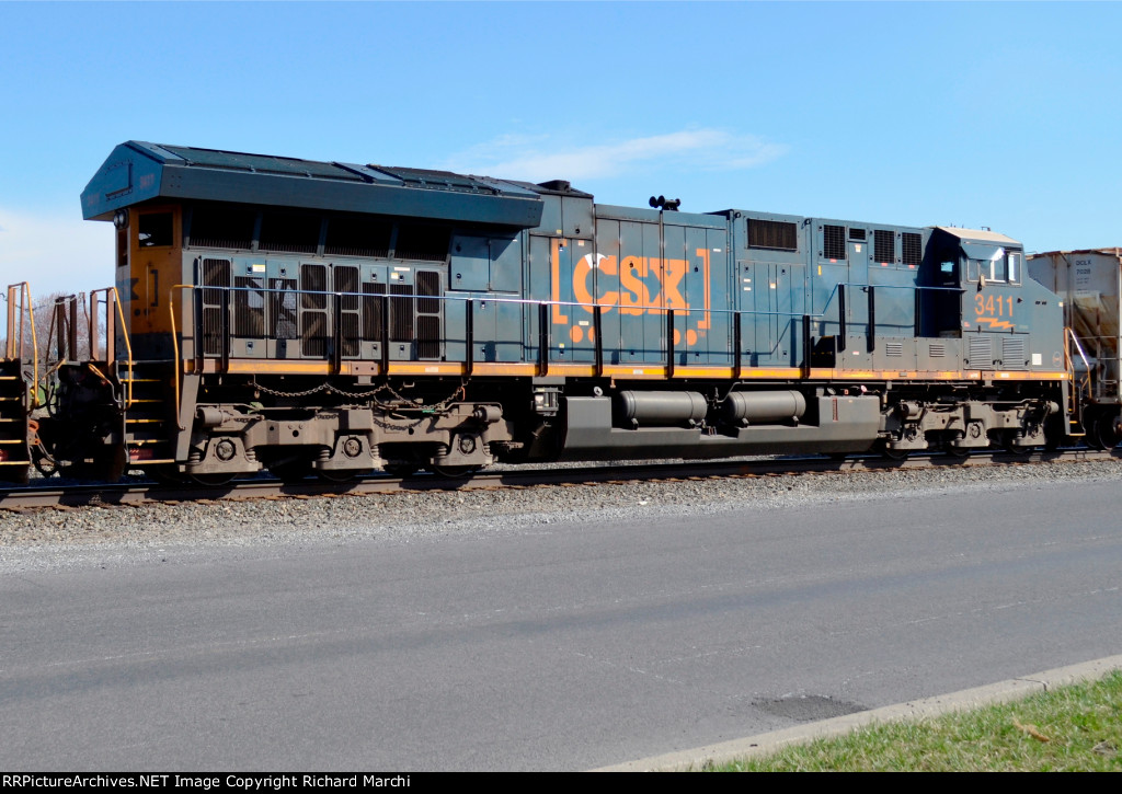 CSX 3411